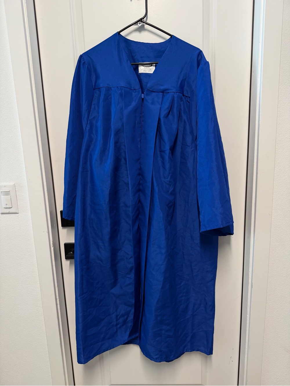 Jostens Royal Blue Graduation Gown 5’4”–5’6” Unisex